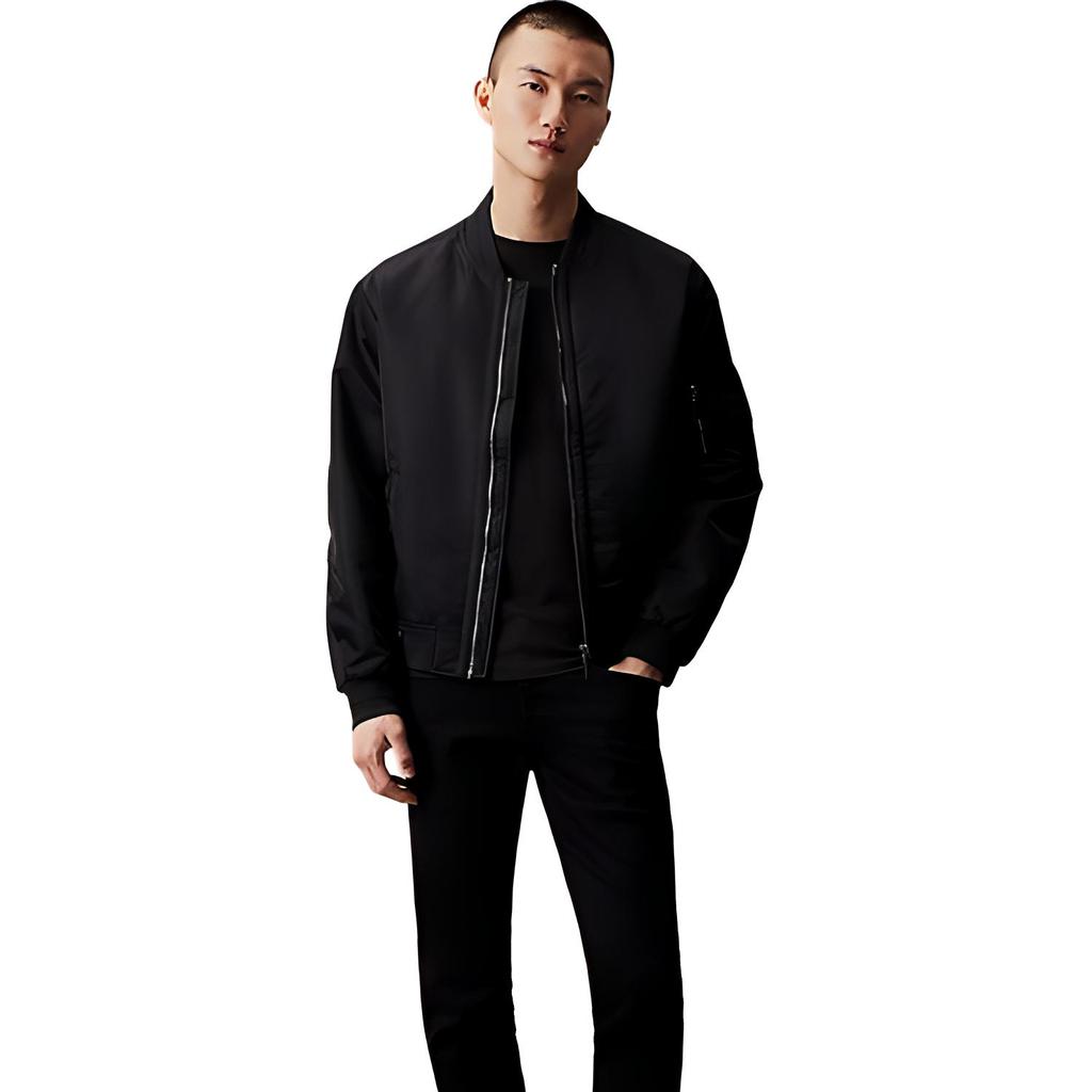 Calvin Klein Jeans Slim Fit Solid Color Round Neck Short Sleeve T-Shirt With Letter Pocket Men Tops Black J30J320936-BEH