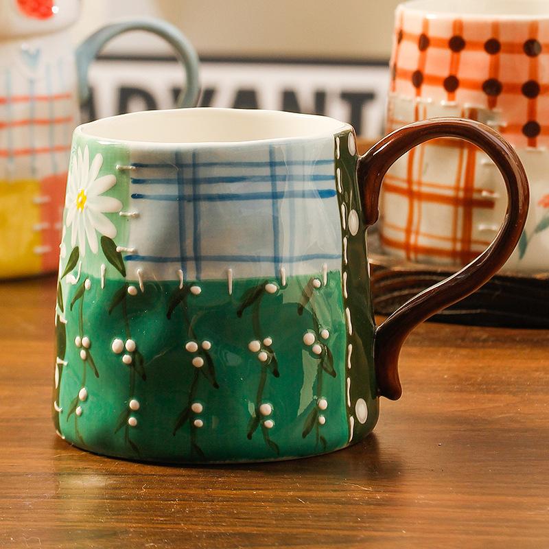 Niche Design Sense High Value Hand-painted Underglaze Color Relief Sewing Ceramic Mug Painted Large Capacity Breakfast Cup