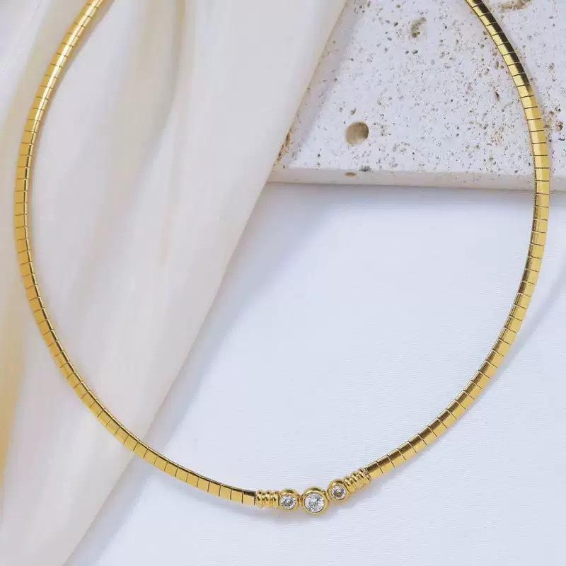 Titanium Steel Fringed Necklace With Diamonds Light Luxury Niche Collarbone Chain Gold And Silver Two-Color Does Not Fade