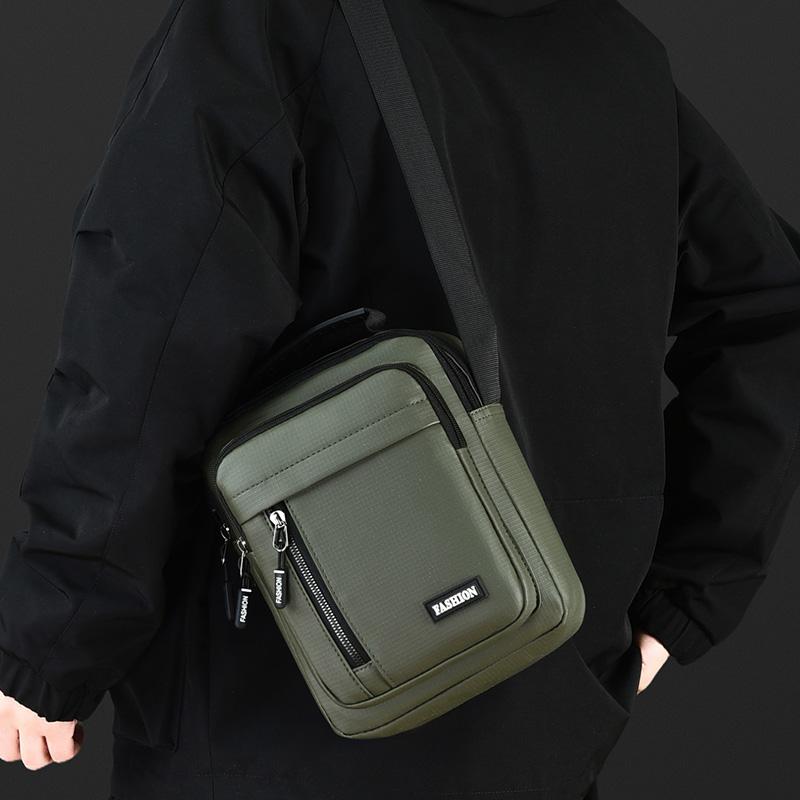 Geantă Messenger Oxford Ușoară pentru Bărbați - Geantă de Umăr Casual la Modă cu Design Elegant