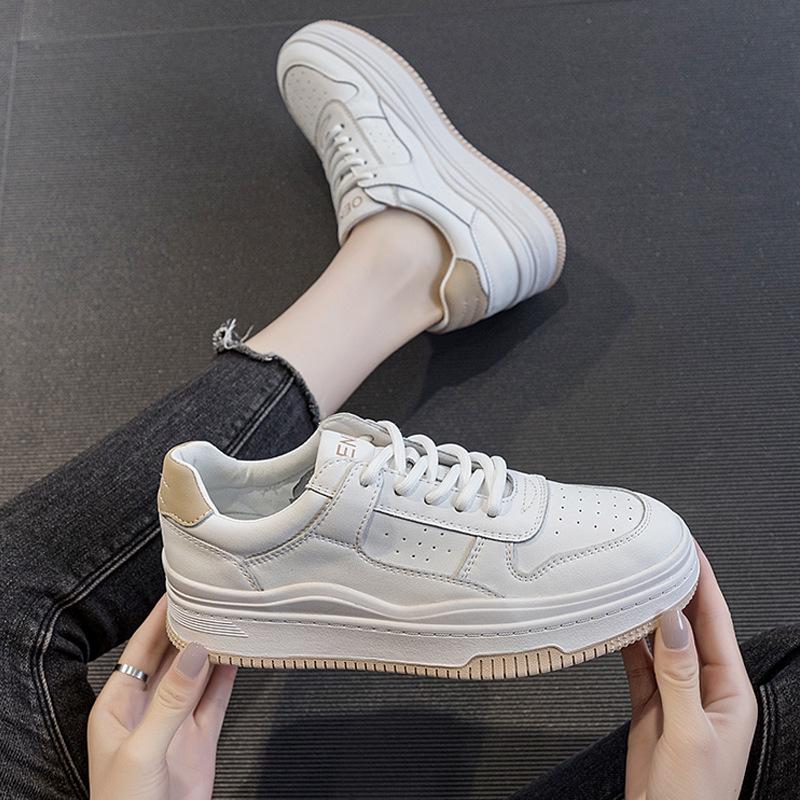 Spring 2023 Women's Flat Heel White Sports Shoes: Versatile, Plus Size (41-43), Celebrity Style