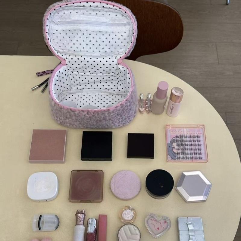 Ladies' Cosmetic Bag Plush Leopard Cute Kawaii Makeup Bag Fashion Hand-held Large Capacity Multifunctional Storage Bag Pouch