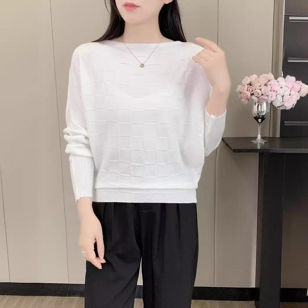 Bat-sleeve Knitted Sweater for Women Long-sleeved Loose Plus-sized Sweater Casual Solid-color Pullover for Autumn and Winter