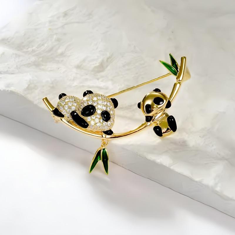 Cute Panda Chinese-style Brooch, High-end Women's Design Sense, Niche New Chinese-style Corsage Suit Pin, Anti-glare
