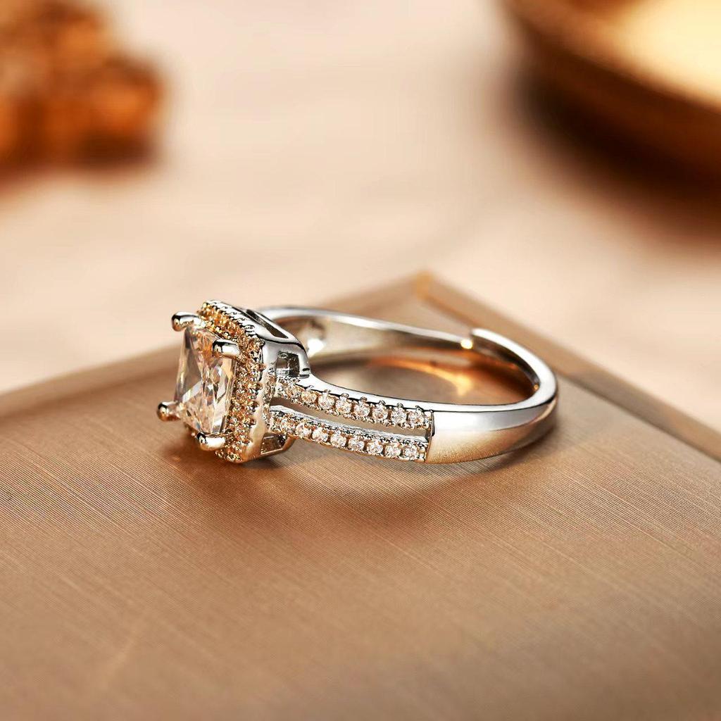 European and American High-End Luxury Square Diamond Ring – Women's Personalized Open Design, Super Shiny