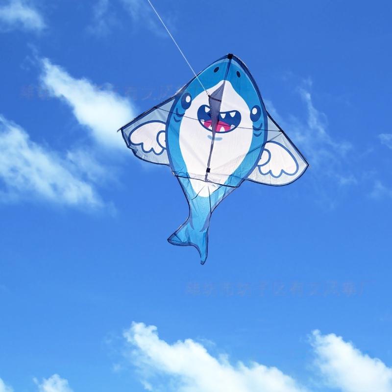 1Pcs Shark Bee Penguin Cartoon Children'S Novice Beginner Kites Flying Outdoor Toys For Kids Animals Nylon Fabric Kite