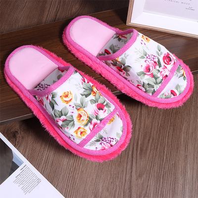 Ev Temizleme Araçları – Mop Terlik