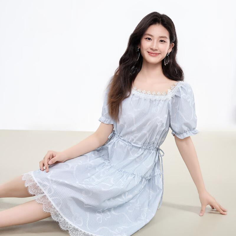 

A-Line Square Neck Drawstring Midi Dress M