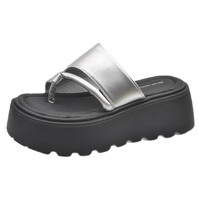 French set of toe cool slippers women's summer wear new casual flip-flops simple with skirt cool slippers