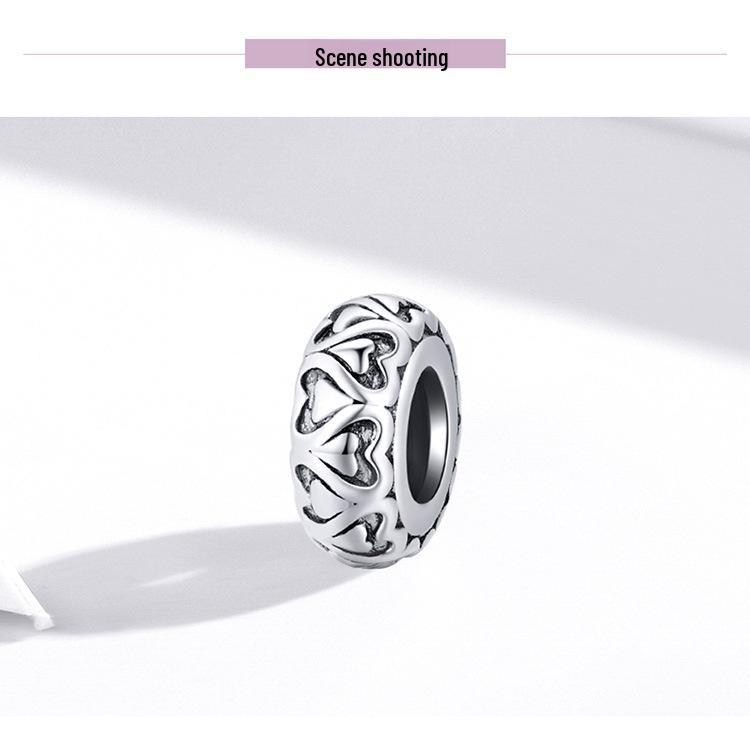 Silver Ziyun Heart-Shaped Lace Silicone Spacer Beads SCC1949