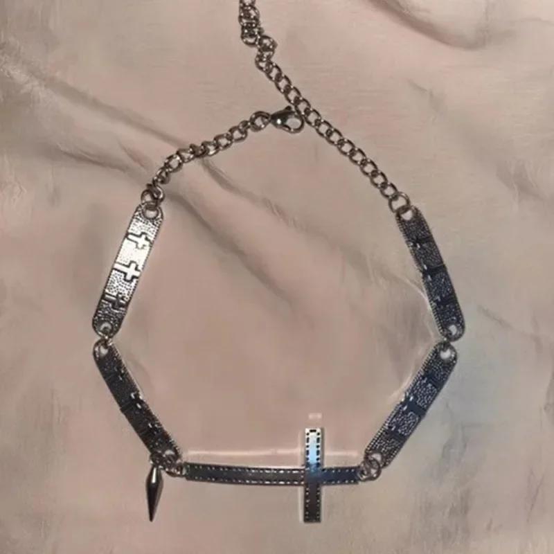 Punk Zircon Spliced Cross Rivet Necklace Grunge Rock Cool Accessories Cool Necklace Women Goth Korean Fashion Choker