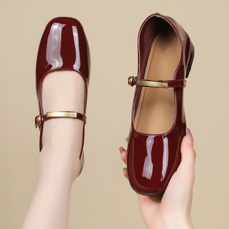 Fashion Shallow Single Shoes Women 2025 Summer New Red Patent Leather Evening Style Square Head Low Heel Flat Mary Jane Shoes