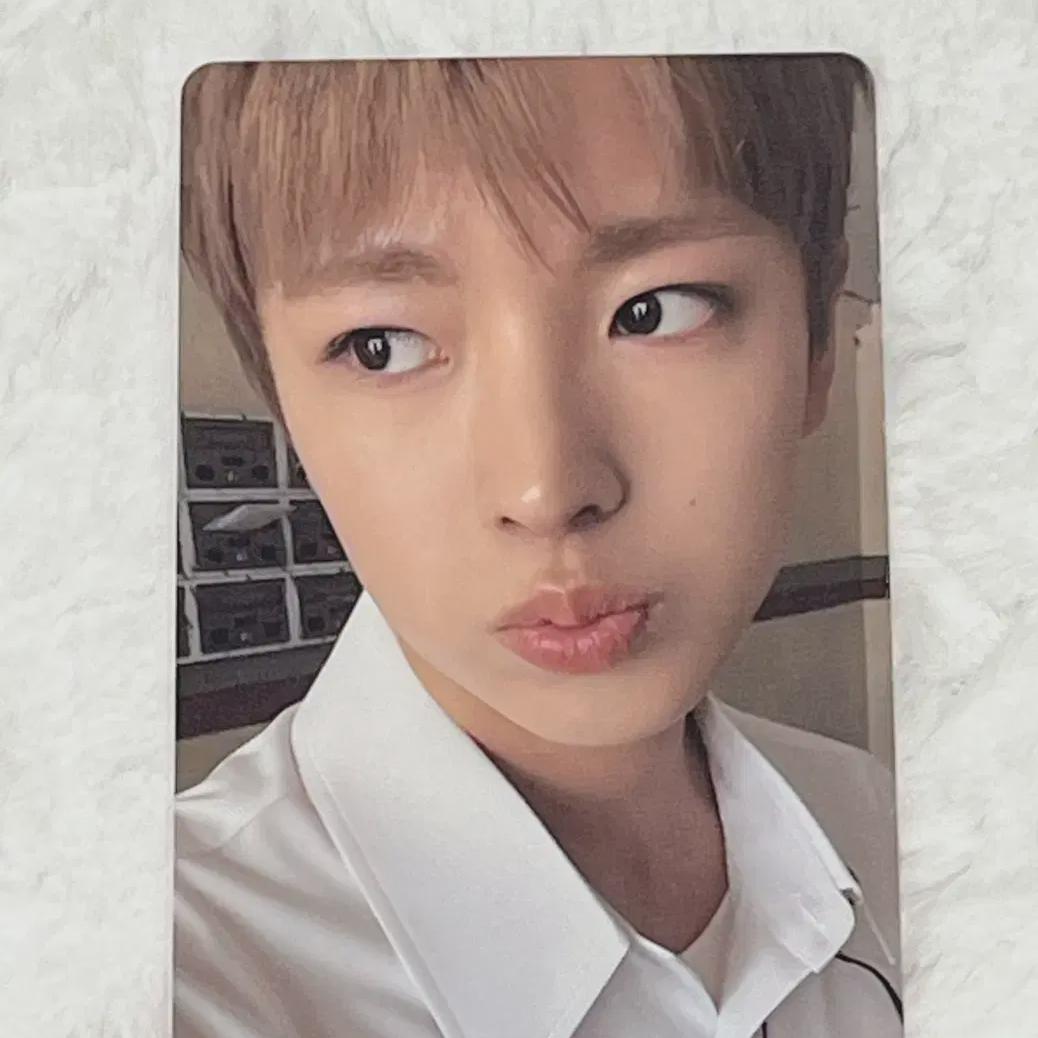 

Nct Wish Yuushi Color Photobook First-run Limited Edition Baby Blue School Uniform Photocard