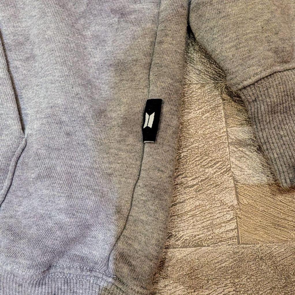 [USED] End of Month Sale BTS Fortunebox ON Hoodie M Size