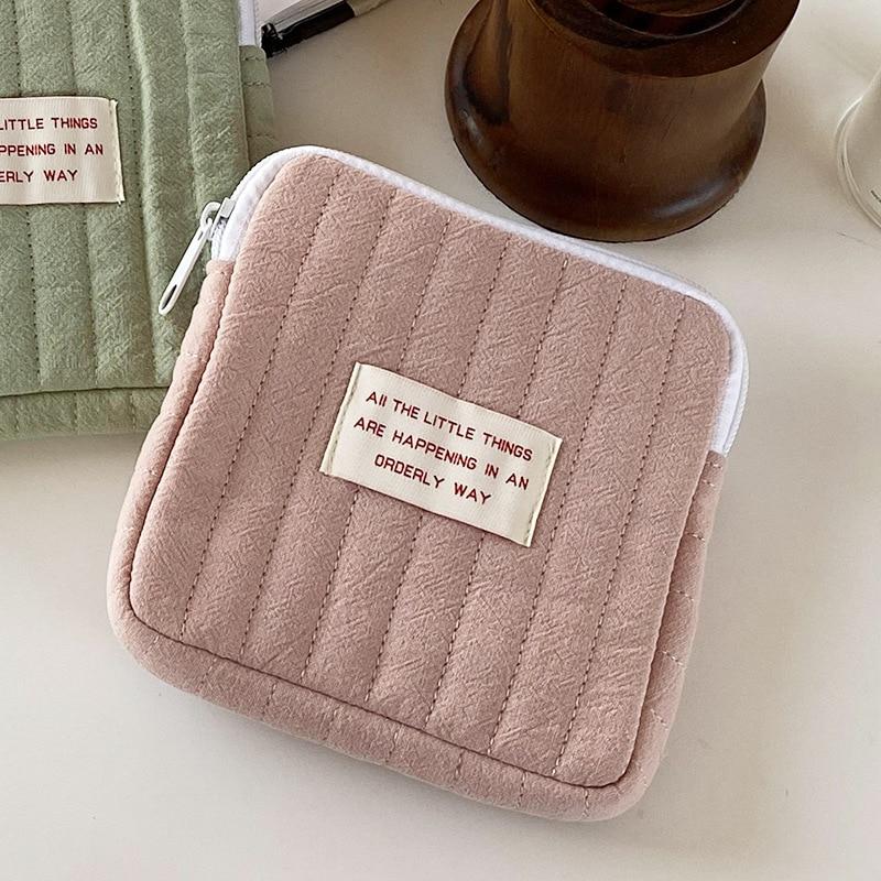 Cotton Makeup Pouch Mini Portable Cosmetic Bag Tampon Sanitary Napkin Pads Organizer Data Line Earphone Key Storgae Bag Purse
