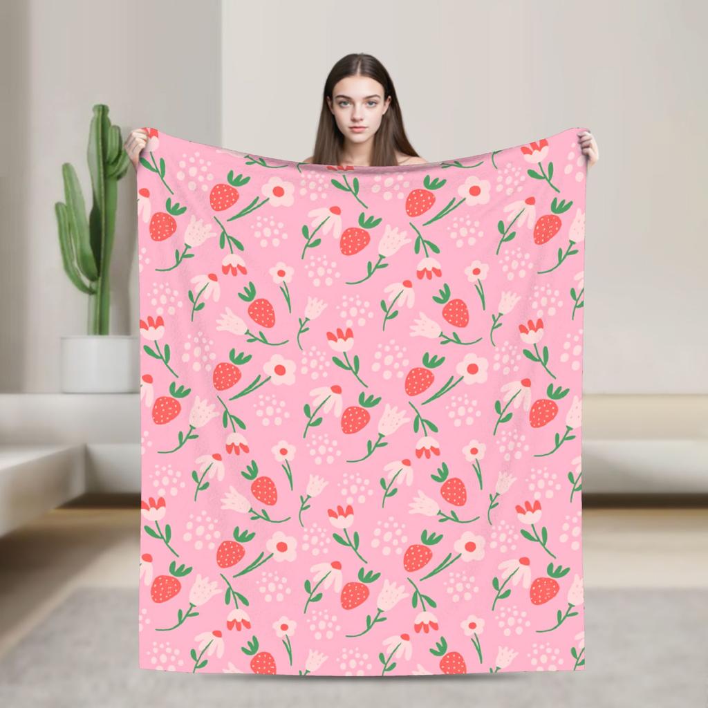 Pink Strawberry Print Flannel Blanket  Warm Soft Throw Blanket for Bedroom Camping Street Trend Bedspread Sofa Bed Cover