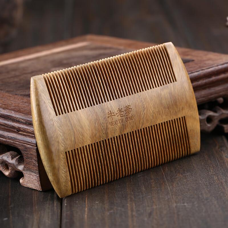 Натуральные деревянные и роговые расчески для волос