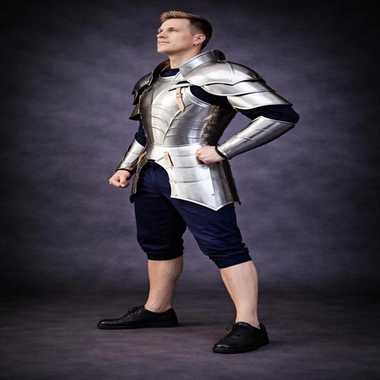 Medieval Knight Half Body Armor Set 18GA Steel Armor Cuirass, Shoulder Pauldrons Gauntlets for Cosplay