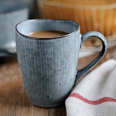 Tazza da Caffè Vintage Tazza in Ceramica Irregolare Dipinta a Mano Blu Tazze da Caffè Tazza in Porcellana per Tè al Latte Regalo Ufficio Bar Articoli per Bevande 300ML