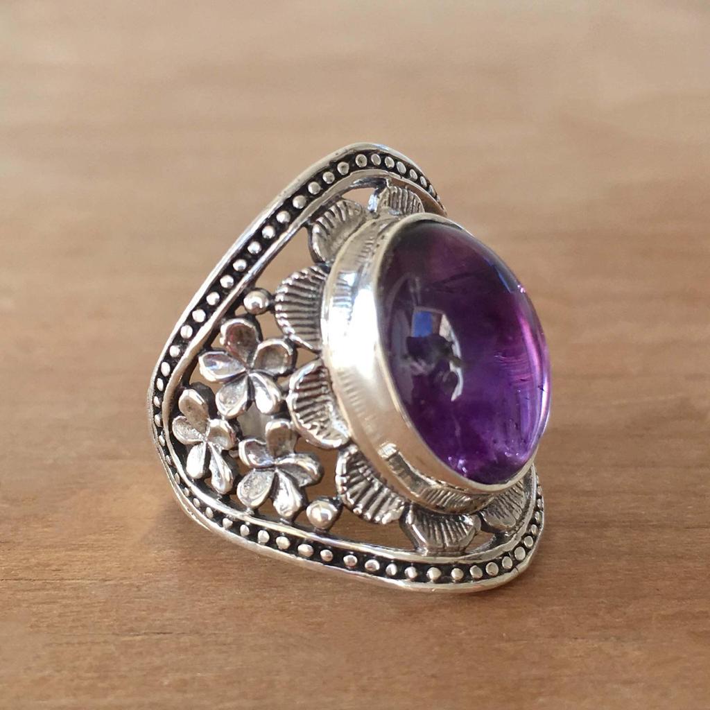 Anello Fiore di Ametista Vintage in Argento Antico per Uomo e Donna