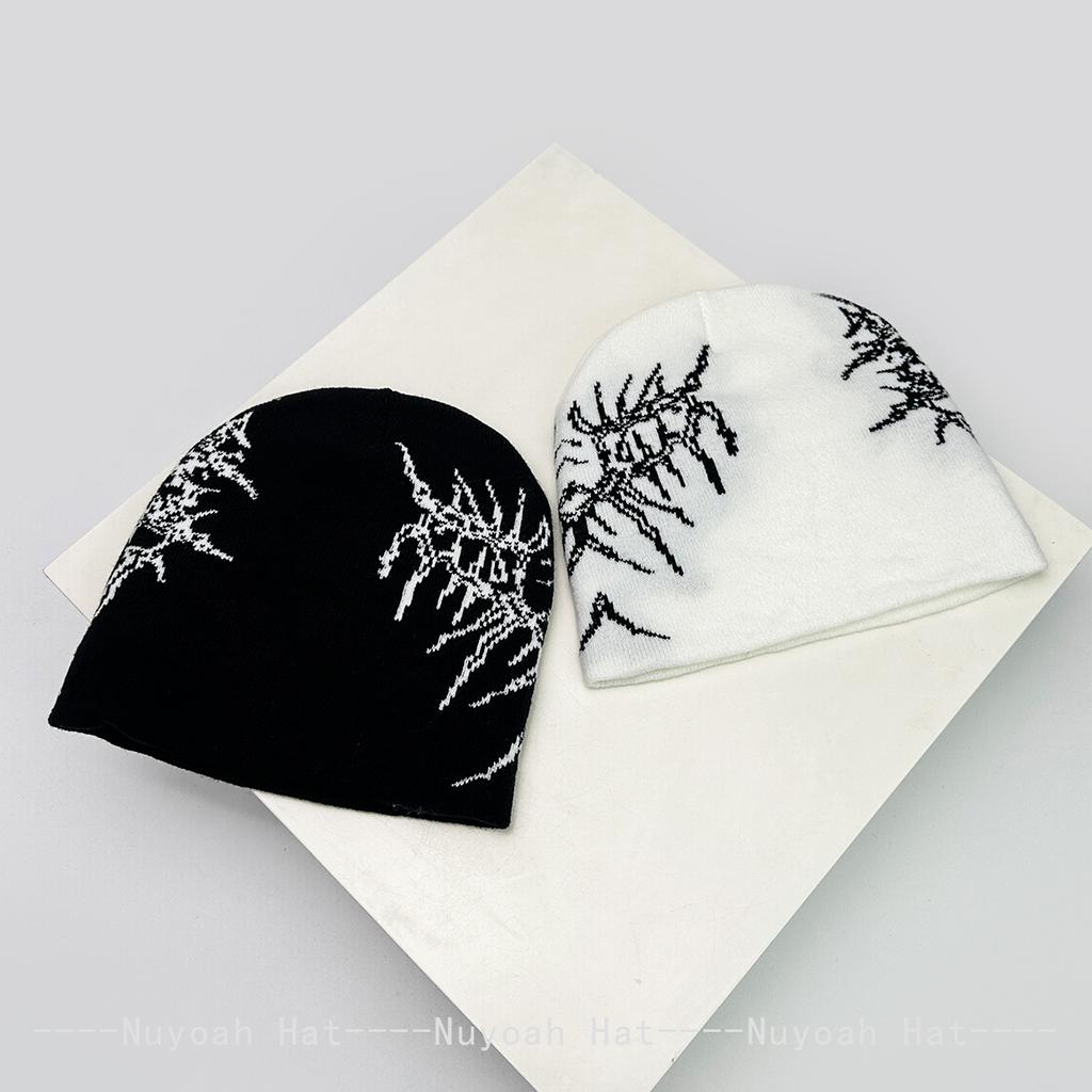 New Men Women Dark Style Jacquard Organic Skeleton Letter Knitted Hats Warm Personal Fashion Hip-hop Beanies Street Versatile