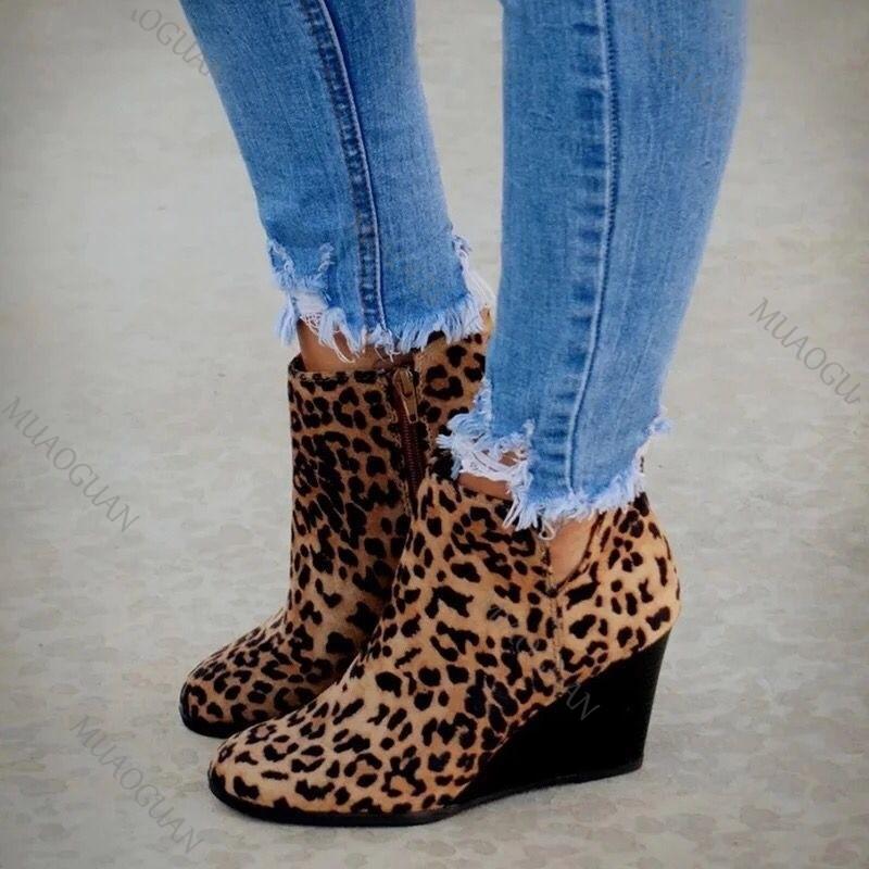 Fashion Boots for Women Pointed Toe Autumn Winter New Women's Shoes Casual Retro Wedge High Heels Ankle Boots Suede Solid Chelsea Botas