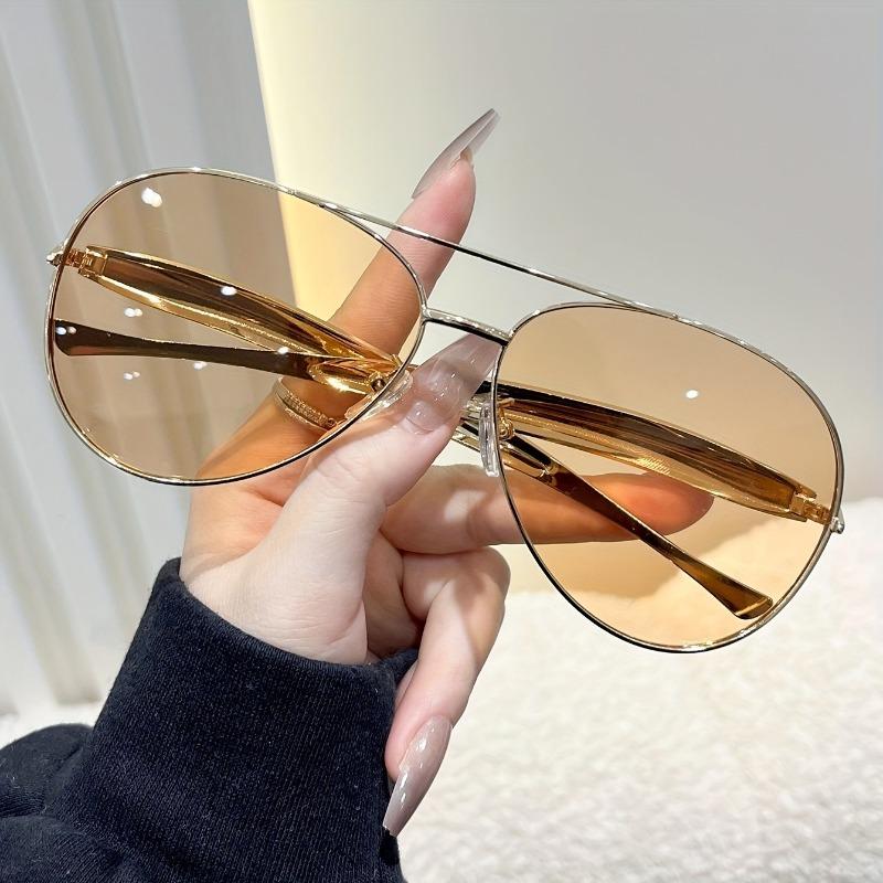 

Minimalist Square Sunglasses Women Men Classic Vintage Glasses Female Male Trendy Personality