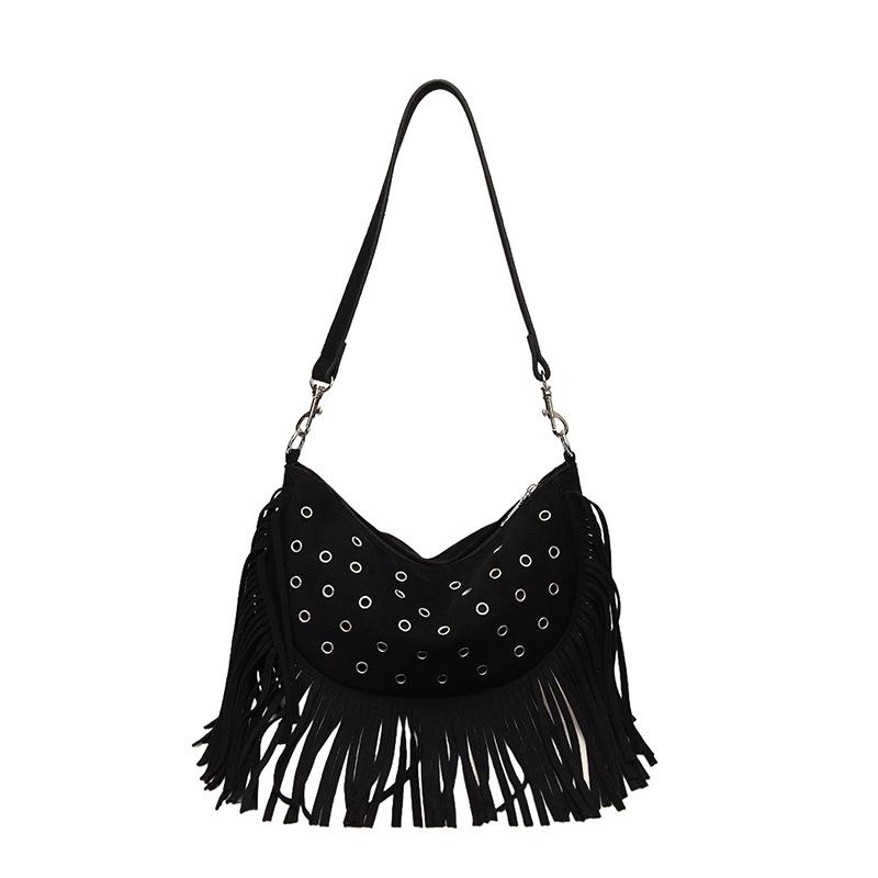 New retro saddle bag, tassel rivet trendy single shoulder women s bag, large capacity women s small square bag чёрный