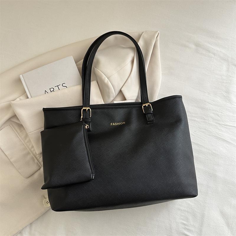 Large Capacity Tote Bag Women's New Simple Women's Bag Large Bag Simple 2025 Spring Casual Handbag Shoulder Bag