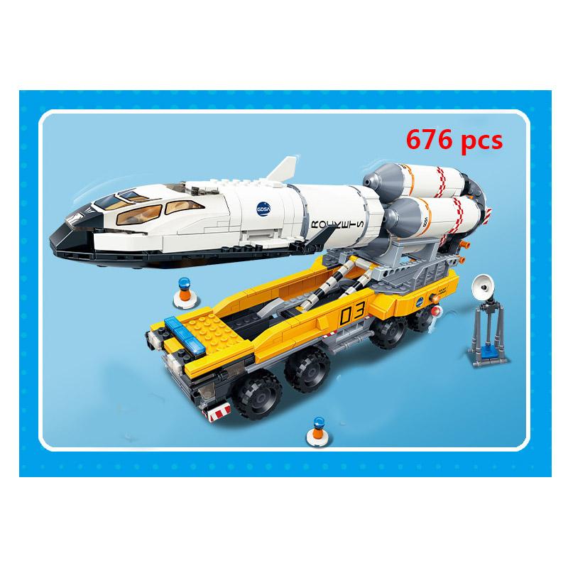 Space Shuttle Launch Center Lunar Lander Model Building Blocks Spaceship Spaceport Figure Rocket Bricks Construction Toys