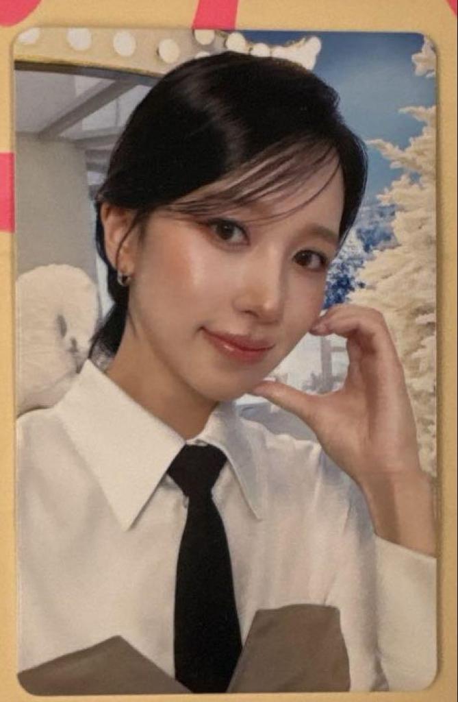 [USED] MISAMO MINA HAUTE COUTURE Live venue etc.