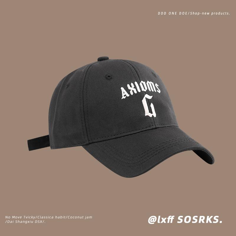 Men and Women Show Their Faces with Curved Brim Baseball Caps and Small Hats Sun Shading Spring and Summer Baseball Caps Casual Trend