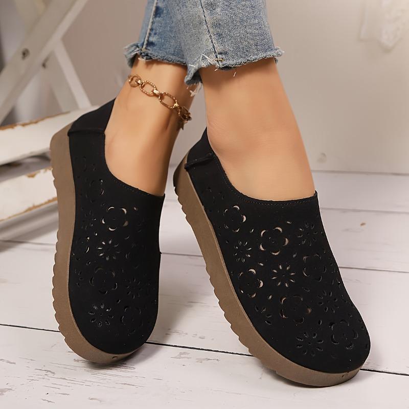 Women's Breathable Mesh Slip-On Loafers - Lightweight Casual Shoes with Soft Sole, Perforated Design for All-Day Comfort, Beige PU Cover Upper
