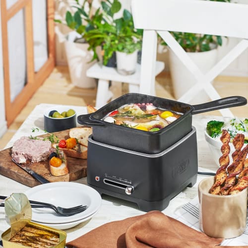 Toffy Hot Skillet K-SK1, Perfect for Camping Cooking at Home, Direct Flame, Heat Retention, Heavy-Duty Skillet, Low-Salt Yakiniku, Waterless Recipes,