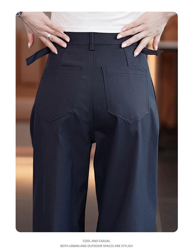 Chic Olive Green High-Waisted Women's Cargo Pants, Autumn/Winter 2025, Slim Fit with Loose Drape, Versatile Straight Leg Style.