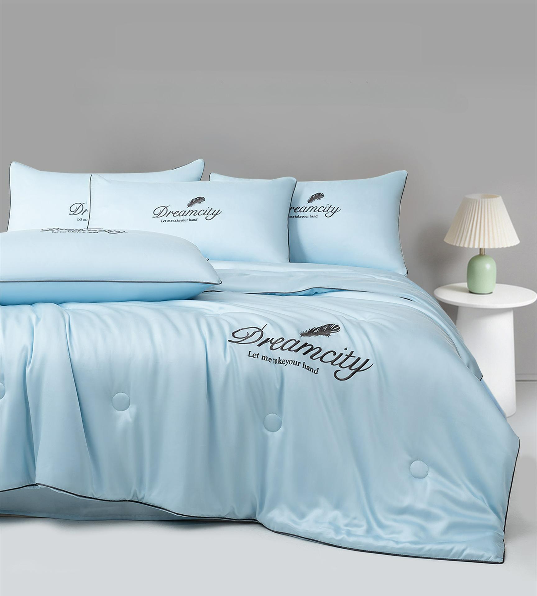 Double-sided Summer Quilt Summer Cool Quilt Machine Washable Single Air Conditioner Quilt Thin Quilt in Summer 150x200cm небесно-голубой