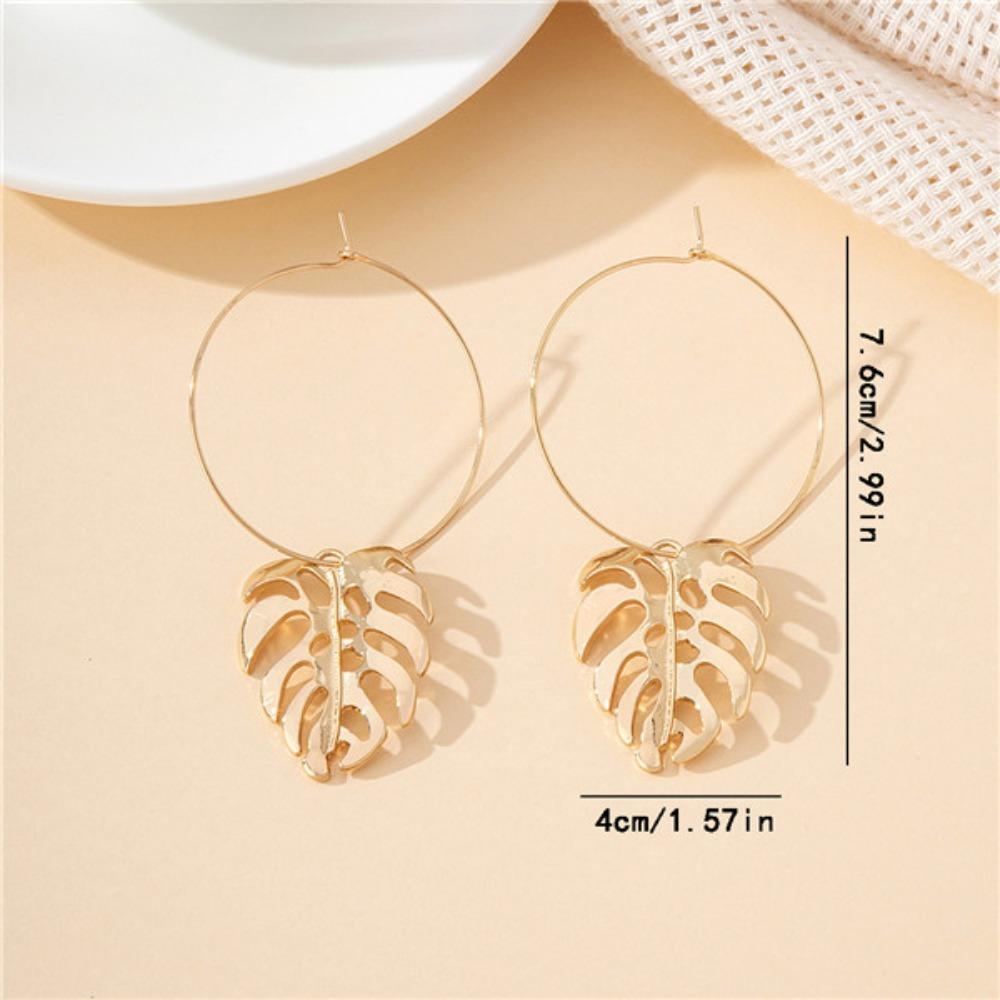 1 Pair of Gold Line Earrings, Leaf Decoration, Fashionable, Light Luxury and Elegant Daily Versatility