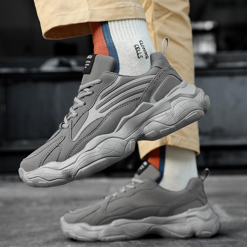 New luminous fashion shoes men's non-slip sports shoes Light casual shoes ins father shoes male students cushioned running shoes