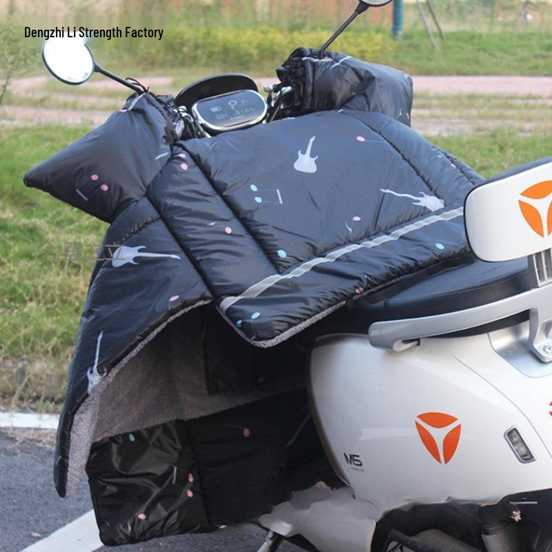 Zimowa osłona przedniej szyby do samochodu elektrycznego i motocykla - Wyściełana polarem, Pogrubiona, Wodoodporna, Wiatroszczelna, Ochrona przed zimnem.