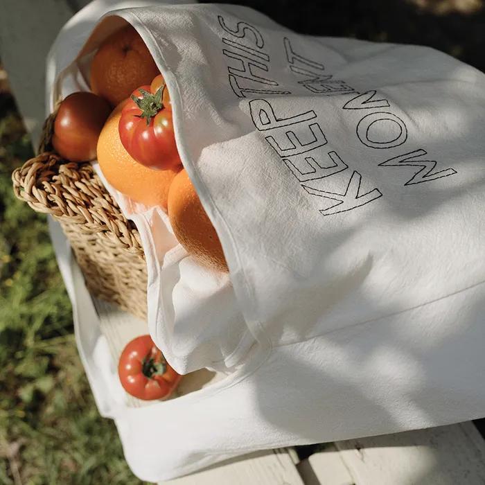 embroidery big shoulder bag (white)