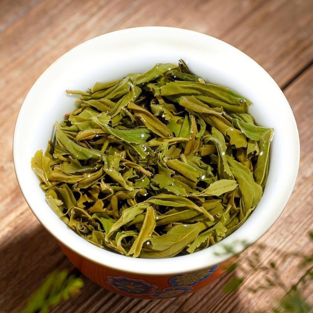 High mountain green tea Yunwu tea non-maojian Biluochun bulk green tea 100g