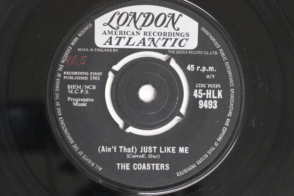 7inch Record COASTERS Aint That Just Like Me Bad Blo 45HLK9493 London Records 1962 UK SoulFunk Used