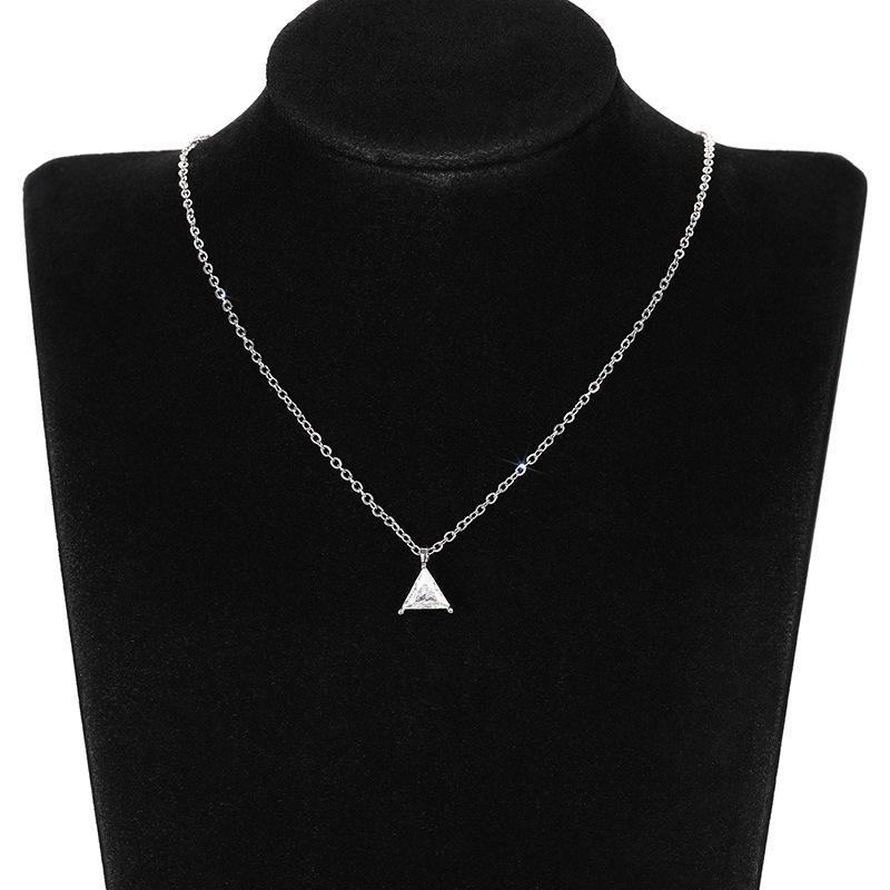Ladies' Triangular Pendant Necklace with Triangular Synthetic Zircon Inlay, Elegant and Minimalist Collarbone Chain