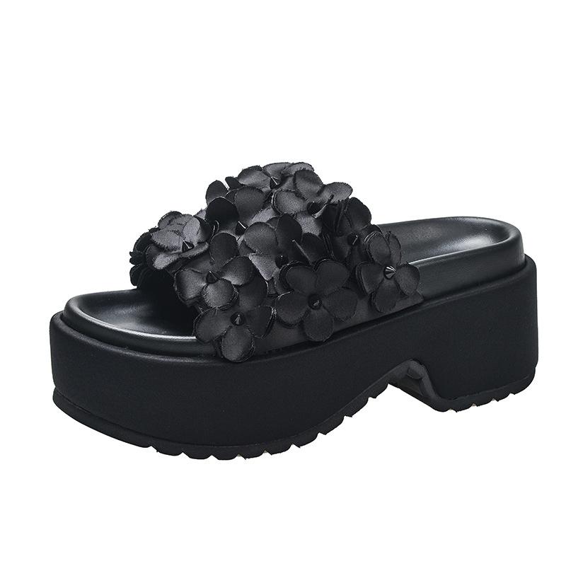 European Station Summer 2025 New One-Word with Open-toed Flower Cool Slippers Women's Fashion Casual Thick Bottom Skinny Outer Wear