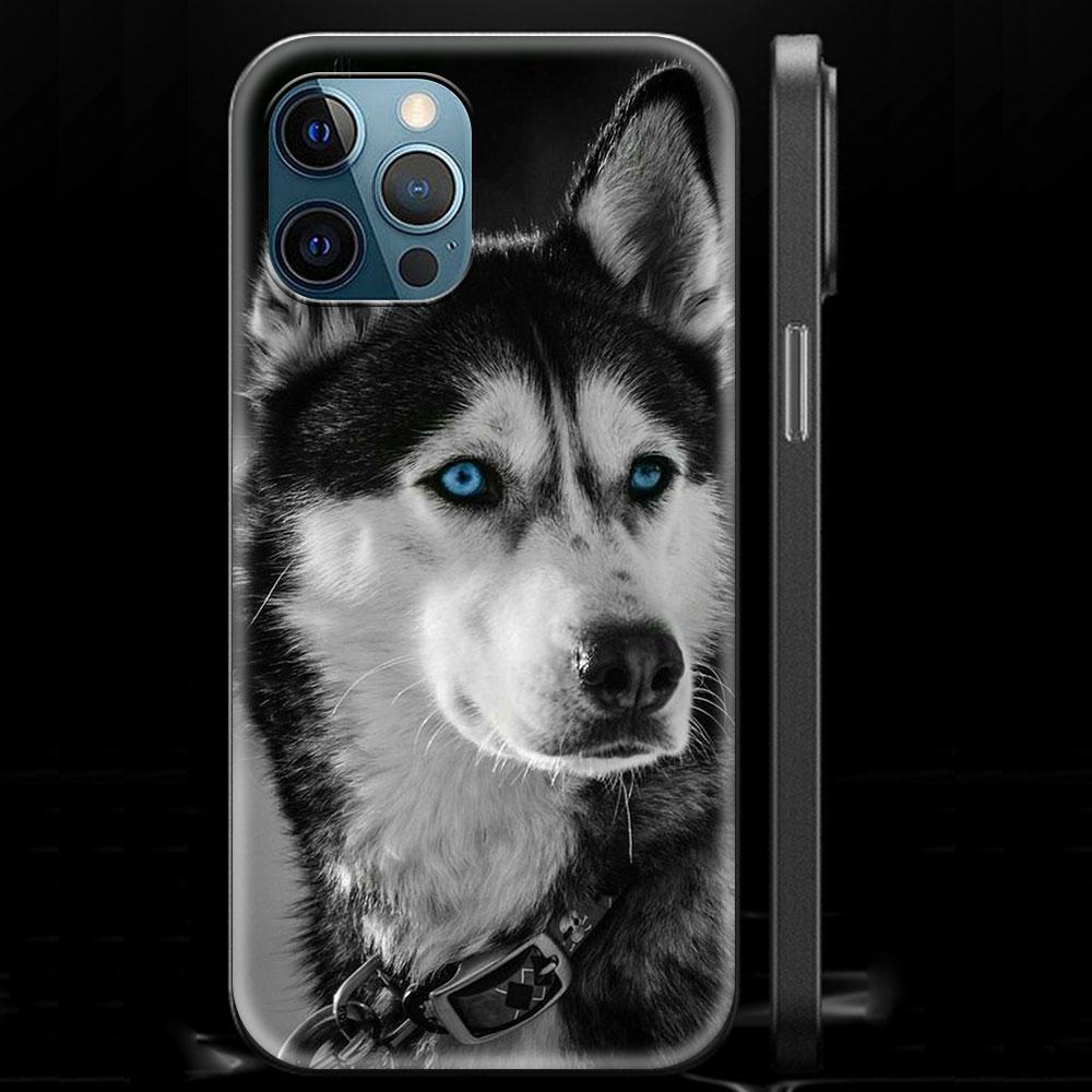 Alaskan Husky Dog Cute Puppy Luxury Phone Case For iPhone 13 15 14 12 11 Pro MAX XR X SE XS 7 8 Plus Silicone Black Matte Cover