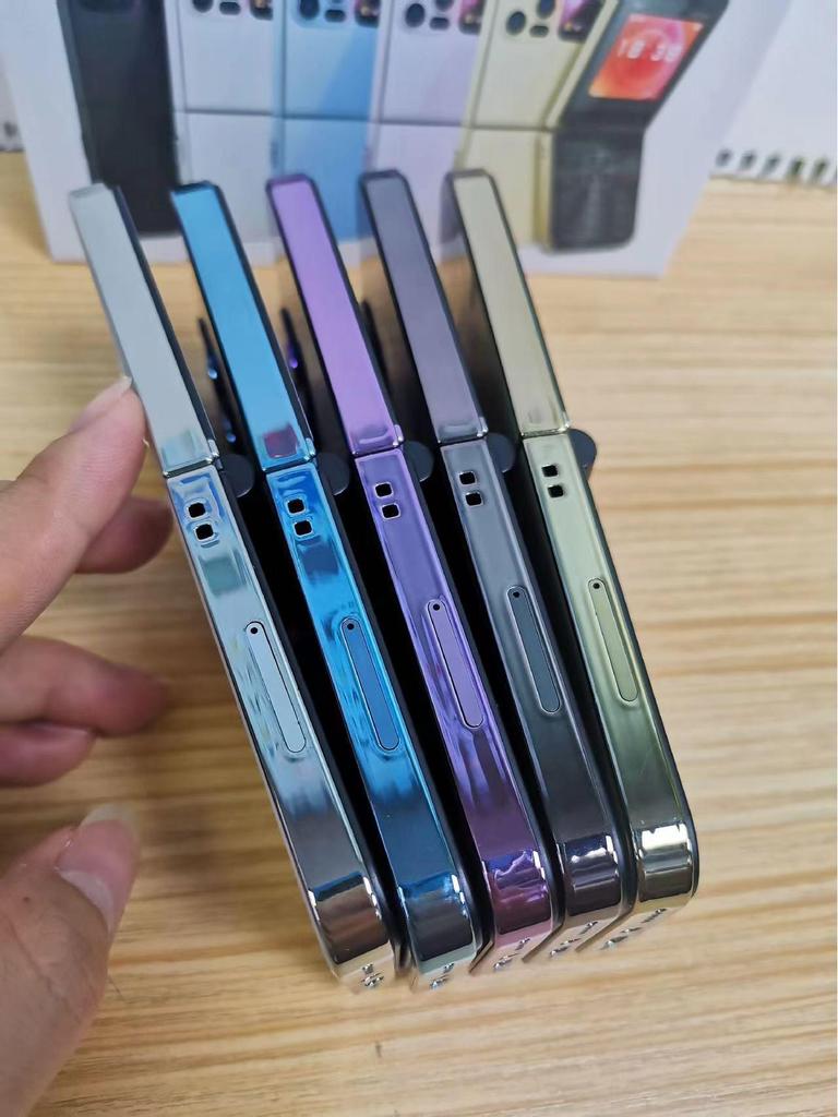 Cross-Border 2G Flip Phone for Seniors - Large Buttons & Flashlight