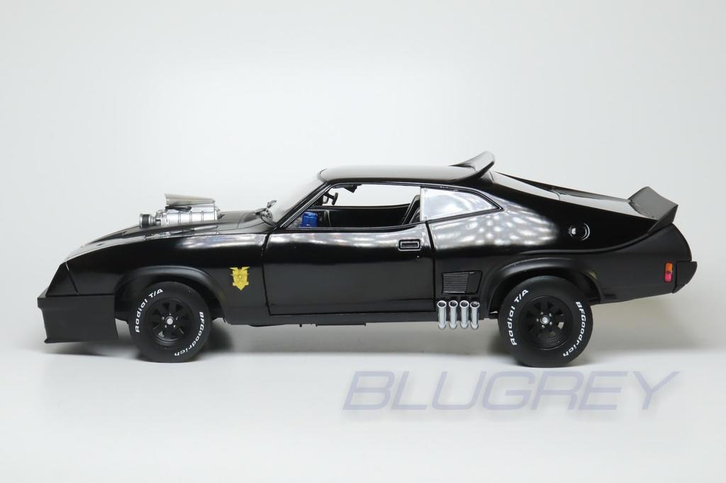 Greenlight 1/18 Ford Falcon XB 1973 Mad Max GREENLIGHT Falcon XB Last of the V8 Interceptors