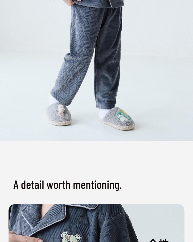 Lulu Niu Boys' Thickened Fleece Pajama Set for Autumn and Winter