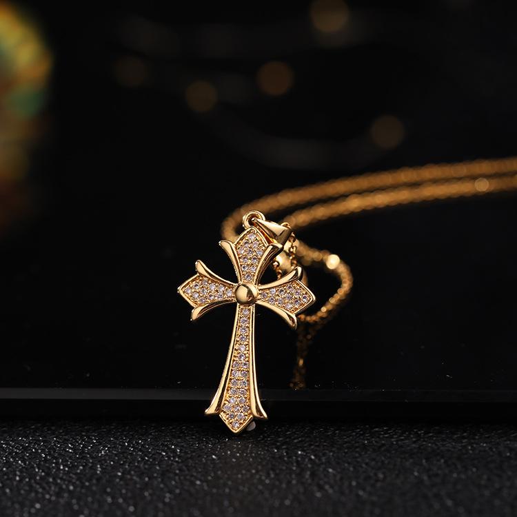 Cross necklace, zircon, European and American necklace, titanium lock chain, Instagram retro punk, personalized pendant, niche design