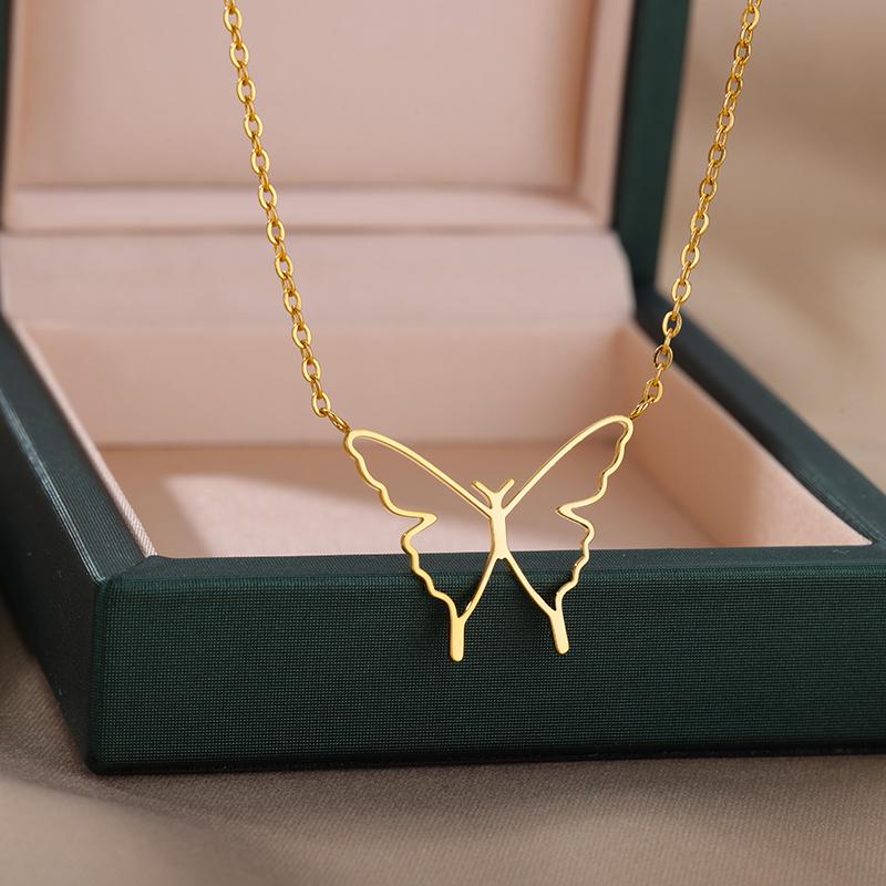 Cute Small Hollow Butterfly Pendant Necklace For Women Stainless Steel Chains Necklaces Boho Jewelry Wedding Gift Collier